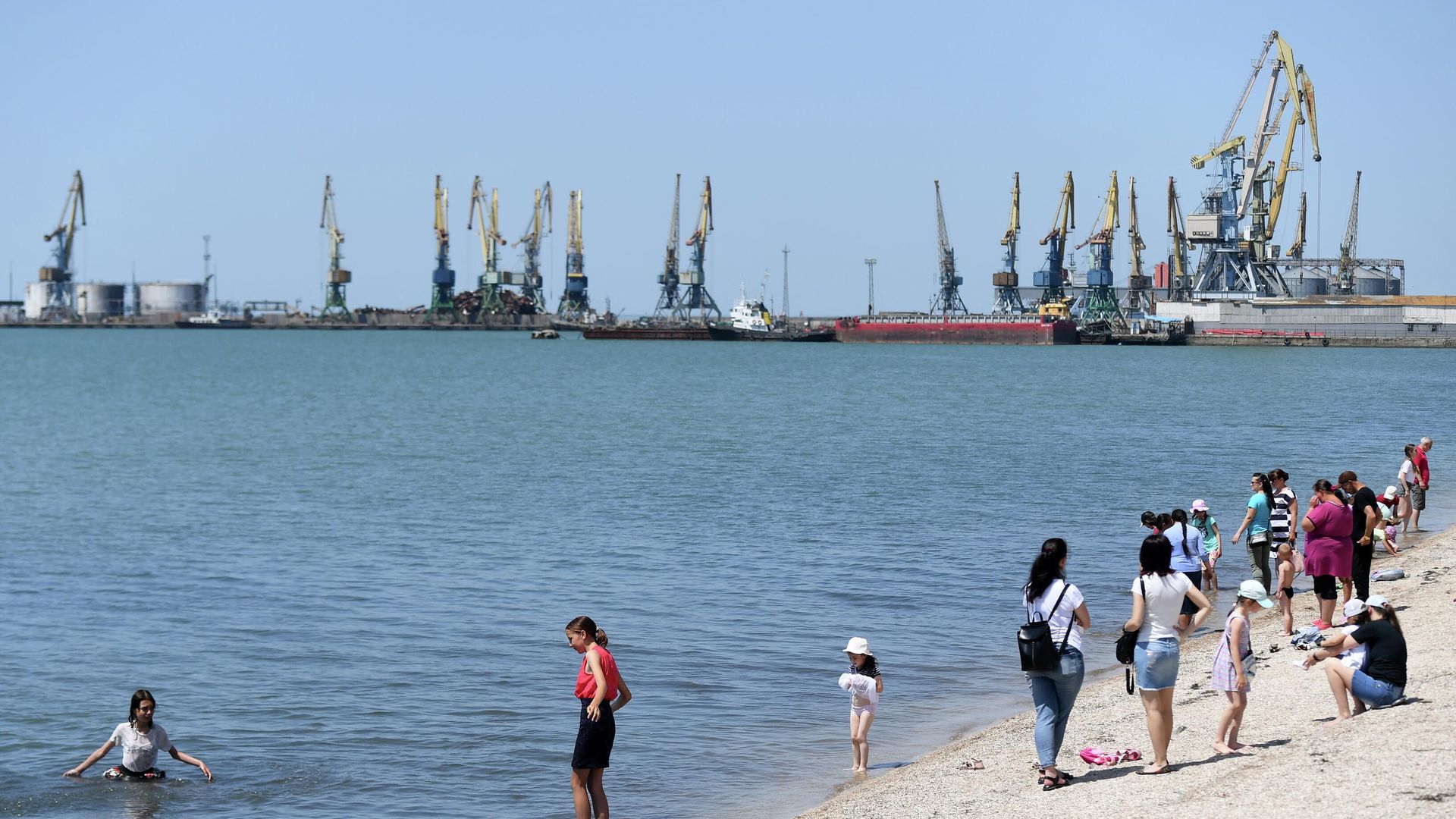 Вид на морской порт в Бердянске Вид на морской порт в Бердянске - РИА Новости, 1920, 27.06.2022