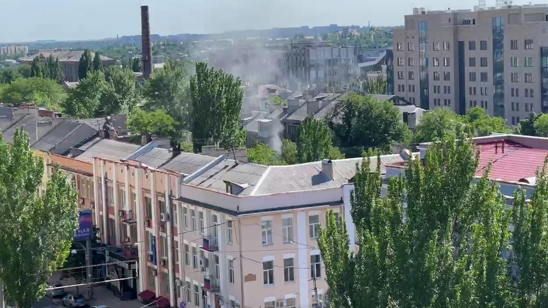 Кадры взрыва в центре Донецка Кадры взрыва в центре Донецка - РИА Новости, 1920, 10.06.2022
