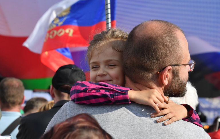 Зрители на праздничном концерте в честь Дня России в Минске Зрители на праздничном концерте в честь Дня России в Минске