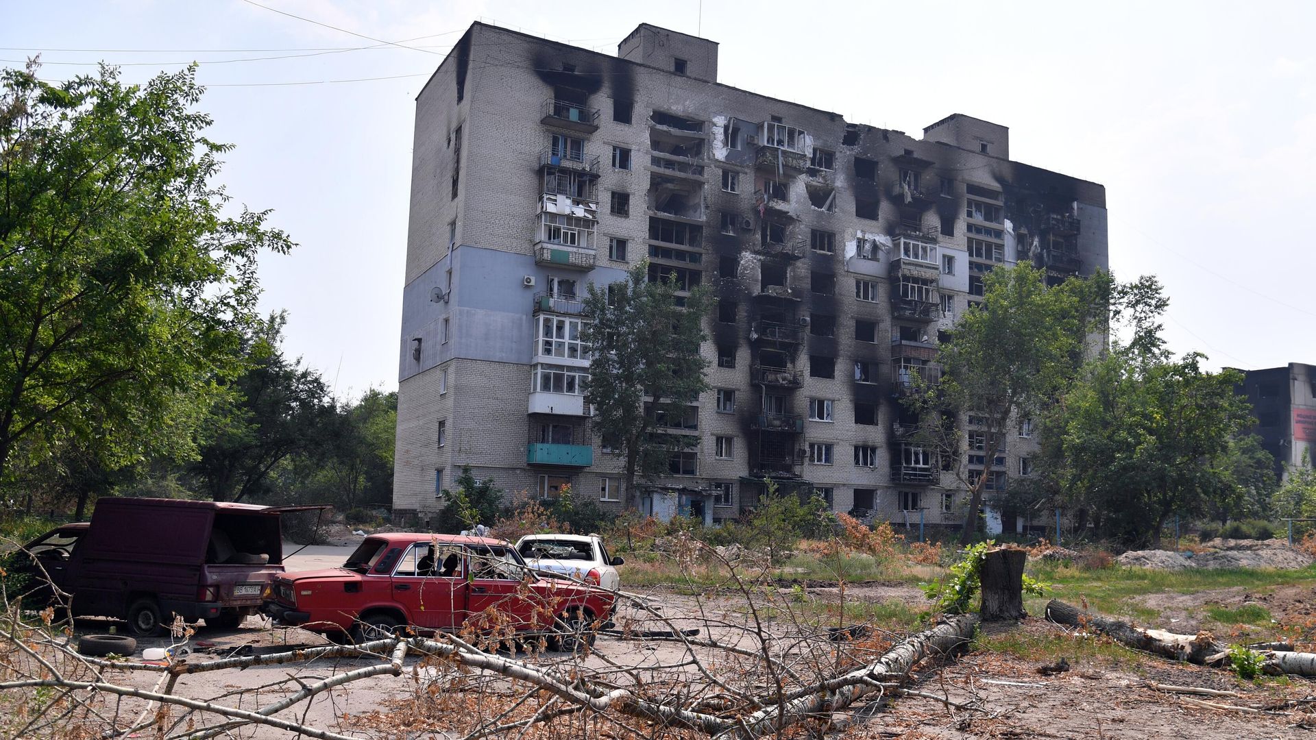 Городские кварталы Северодонецка в ЛНР после освобождения Городские кварталы Северодонецка в ЛНР после освобождения - РИА Новости, 1920, 19.06.2022