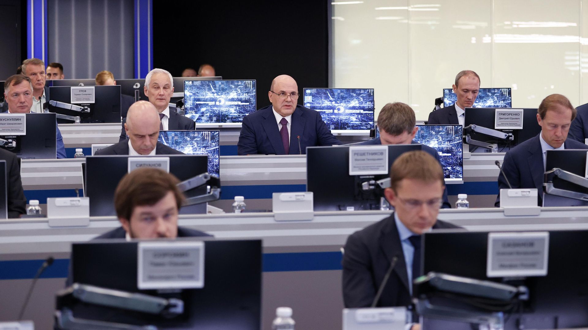 Председатель правительства России Михаил Мишустин выступает на вводной стратегической сессии Основные направления экономической политики в условиях внешнего санкционного давления Председатель правительства России Михаил Мишустин выступает на вводной стратегической сессии Основные направления экономической политики в условиях внешнего санкционного давления - РИА Новости, 1920, 15.06.2022