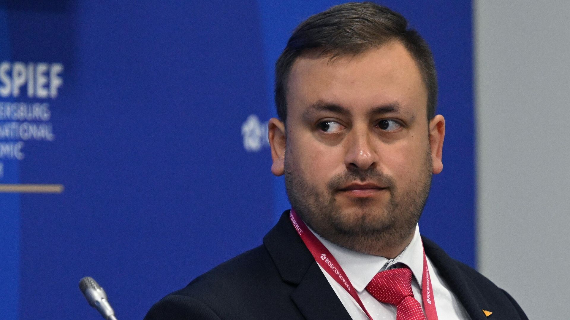 Шеф-редактор Sputnik Литва Марат Касем на ПМЭФ-2022 Шеф-редактор Sputnik Литва Марат Касем на ПМЭФ-2022 - РИА Новости, 1920, 16.01.2023