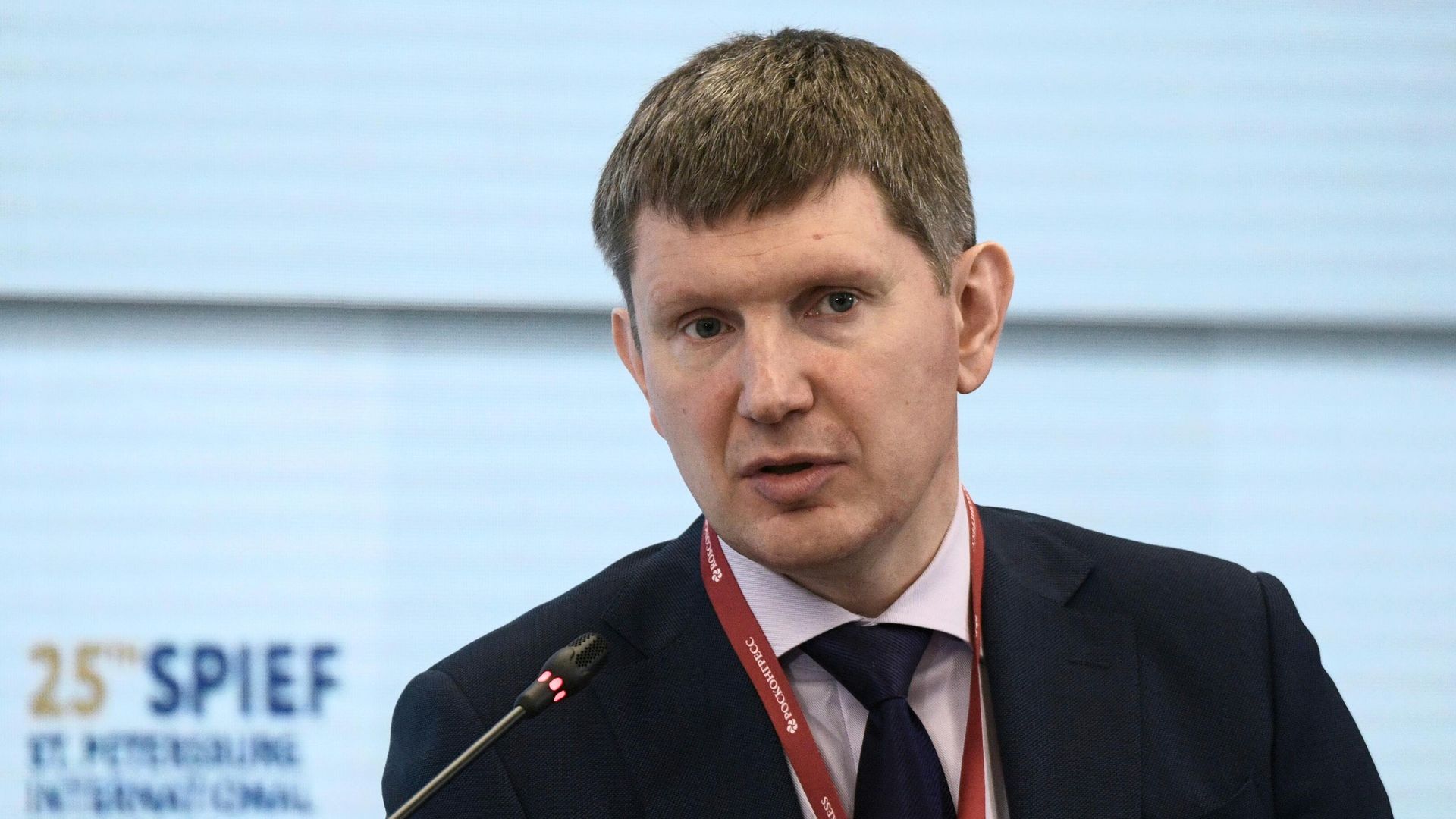 Министр экономического развития РФ Максим Решетников на сессии Российская экономика: современные вызовы и точки опоры в рамках ПМЭФ-2022 Министр экономического развития РФ Максим Решетников на сессии Российская экономика: современные вызовы и точки опоры в рамках ПМЭФ-2022 - РИА Новости, 1920, 21.06.2022
