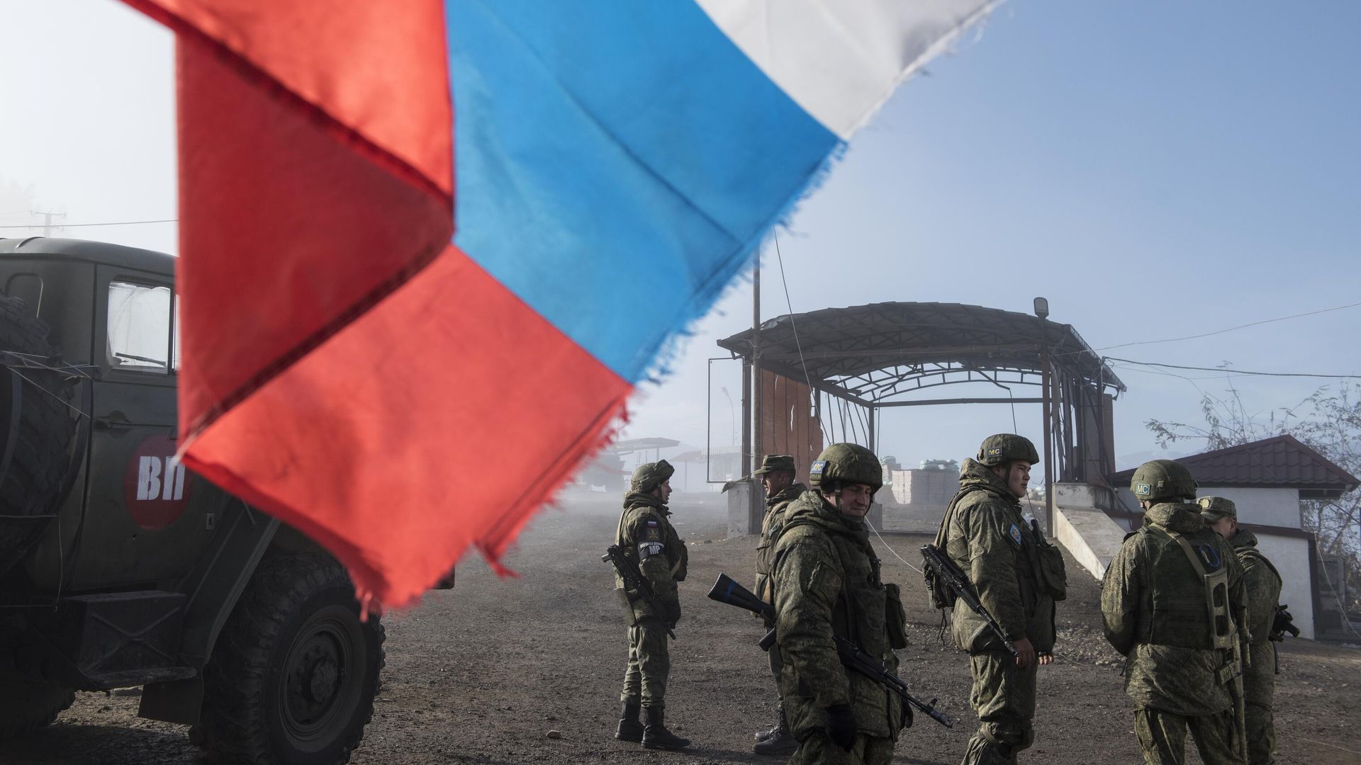 Российские миротворцы на блокпосту №6 на въезде в город Шуша на дороге из Степанакерта в Лачин Российские миротворцы на блокпосту №6 на въезде в город Шуша на дороге из Степанакерта в Лачин - РИА Новости, 1920, 23.03.2023