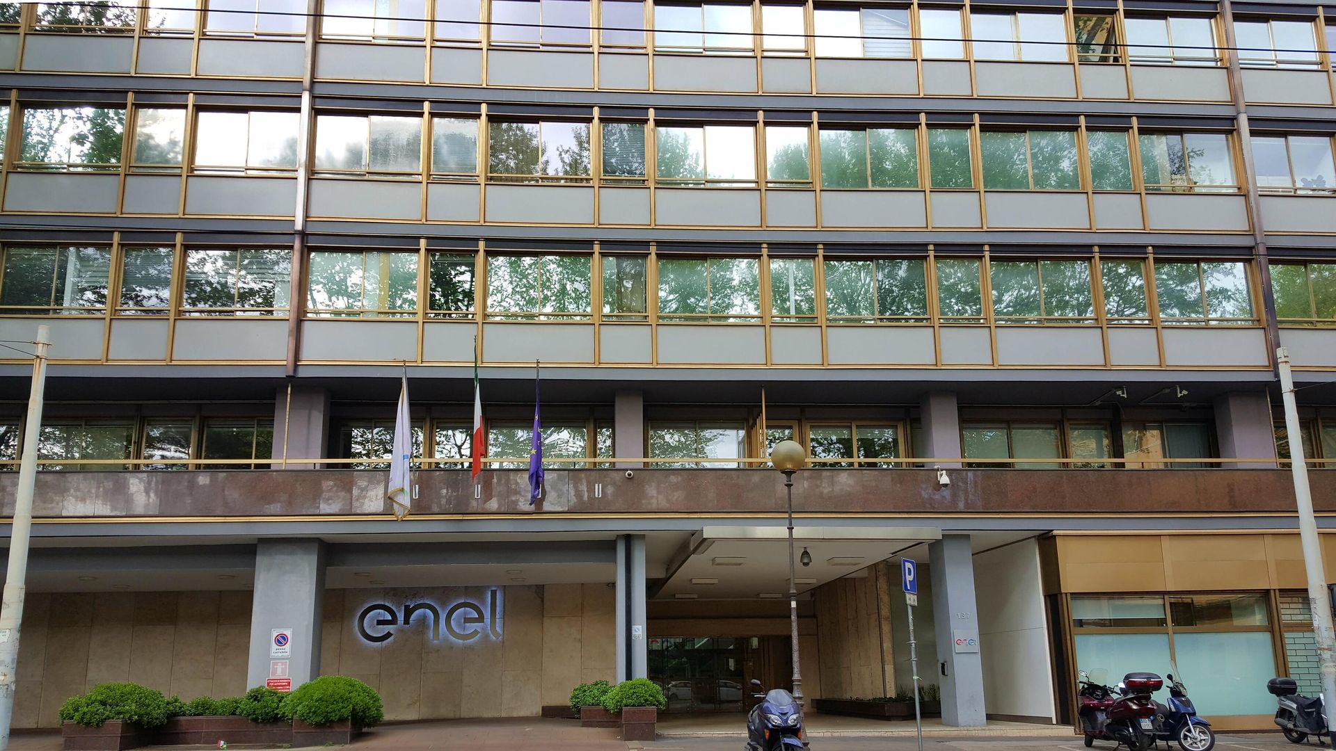 Офис компании Enel в Риме Офис компании Enel в Риме - РИА Новости, 1920, 09.08.2022