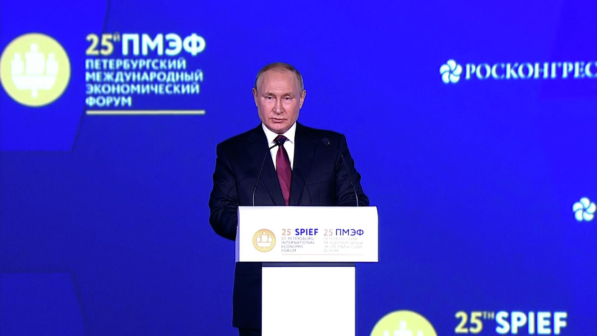 Путин: благодаря технологиям Россия обладает не имеющим аналогов гиперзвуковым оружием Путин: благодаря технологиям Россия обладает не имеющим аналогов гиперзвуковым оружием - РИА Новости, 1920, 17.06.2022