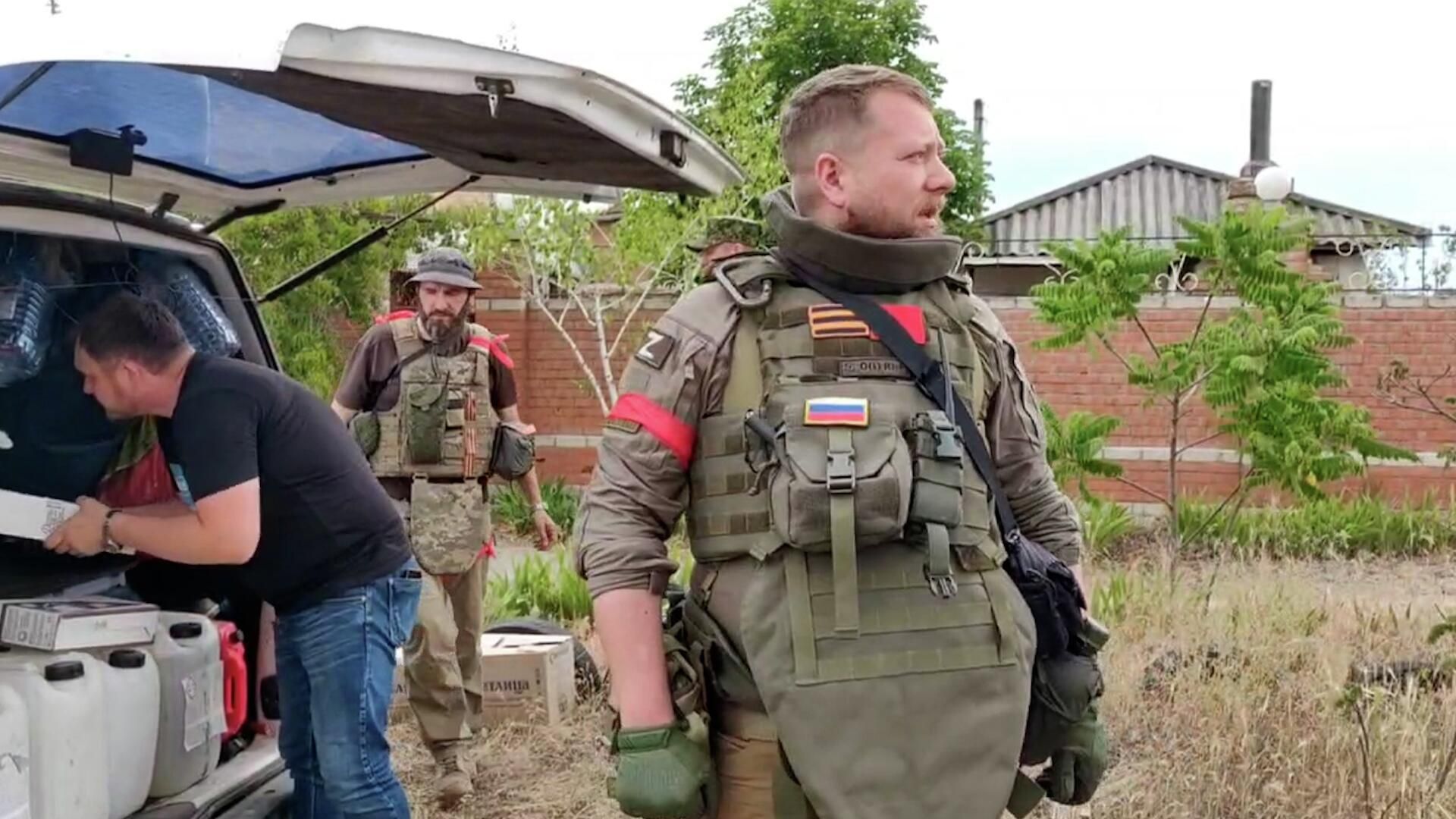 Не слышно выхода, сразу прилет – жители ЛНР о применении ВСУ бесшумных минометов Не слышно выхода, сразу прилет – жители ЛНР о применении ВСУ бесшумных минометов - РИА Новости, 1920, 19.06.2022