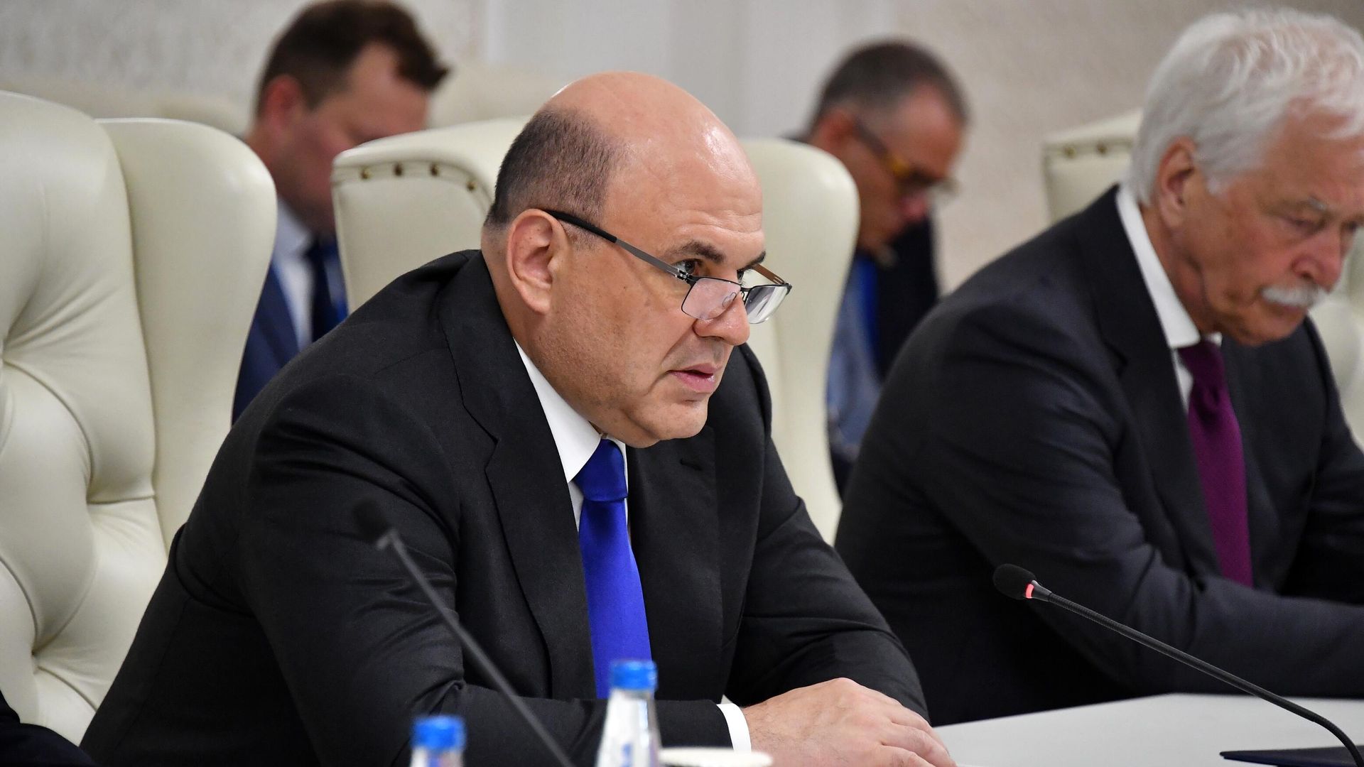 Председатель правительства РФ Михаил Мишустин во время встречи с премьер-министром Белоруссии Романом Головченко Председатель правительства РФ Михаил Мишустин во время встречи с премьер-министром Белоруссии Романом Головченко - РИА Новости, 1920, 30.06.2022