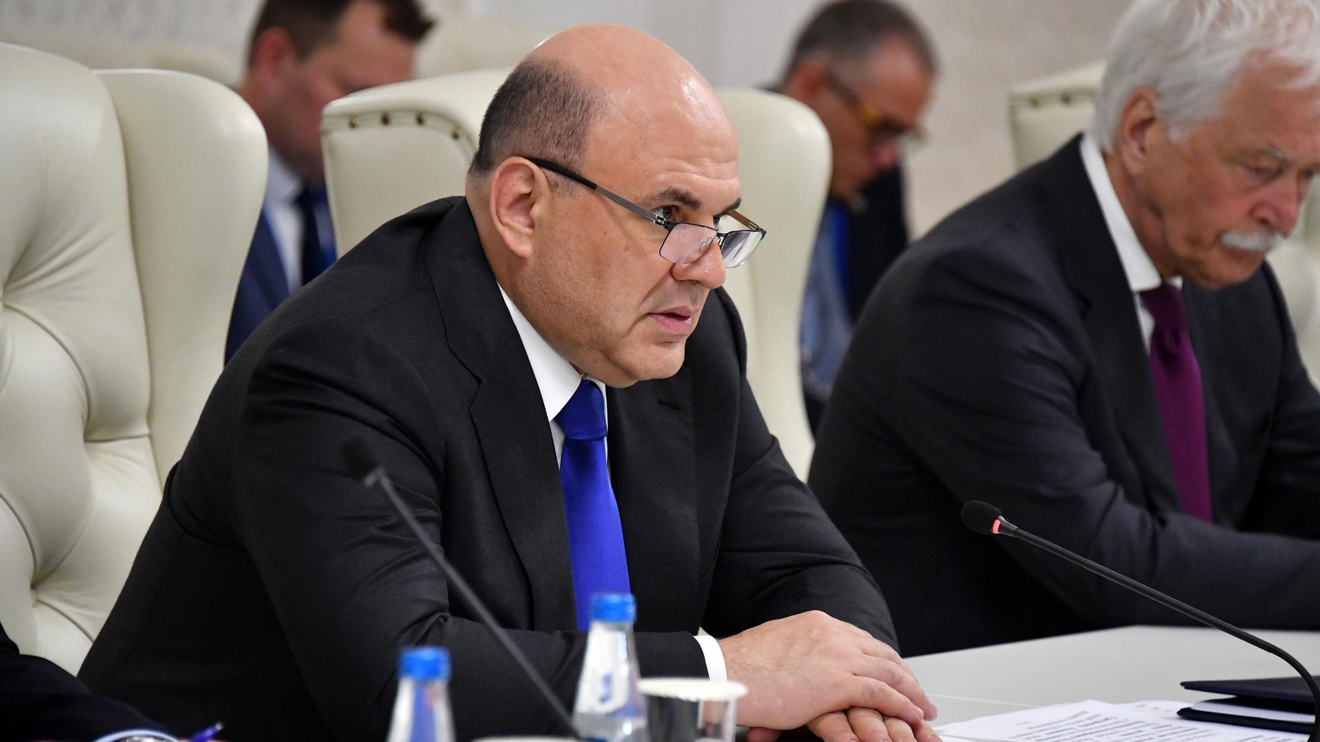 Председатель правительства РФ Михаил Мишустин во время встречи с премьер-министром Белоруссии Романом Головченко Председатель правительства РФ Михаил Мишустин во время встречи с премьер-министром Белоруссии Романом Головченко - РИА Новости, 1920, 29.06.2022