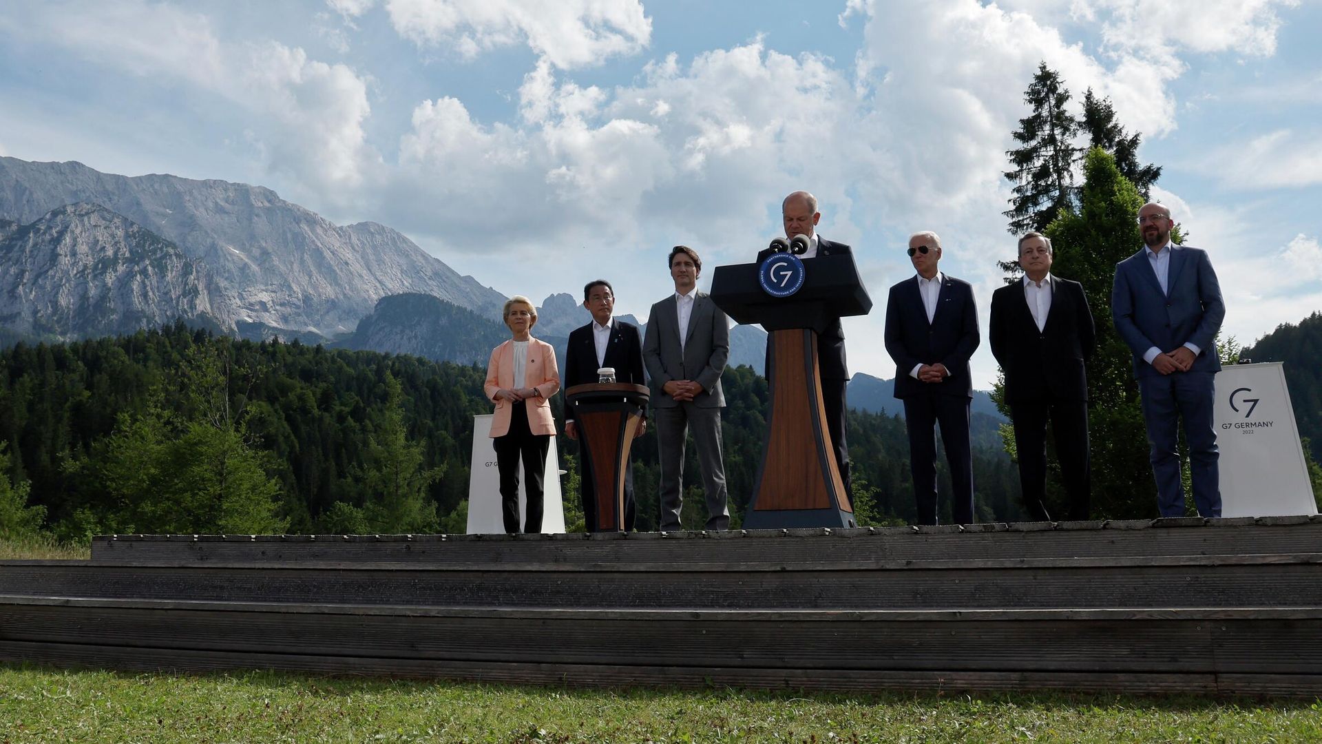 Лидеры Большой семерки на саммите G7 в Германии Лидеры Большой семерки на саммите G7 в Германии - РИА Новости, 1920, 11.10.2022