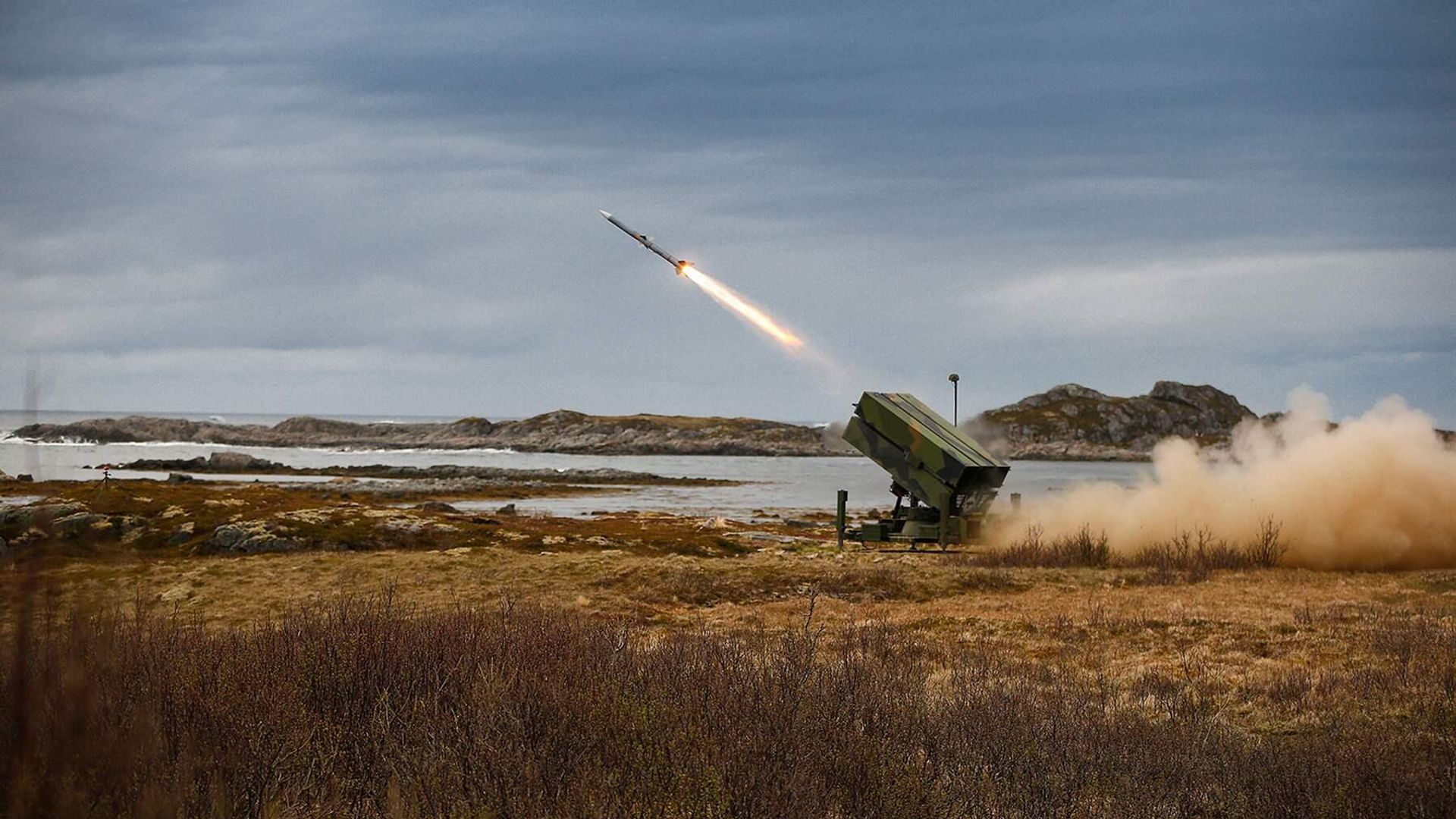 Передвижной норвежский зенитный ракетный комплекс NASAMS - РИА Новости, 1920, 25.09.2022
