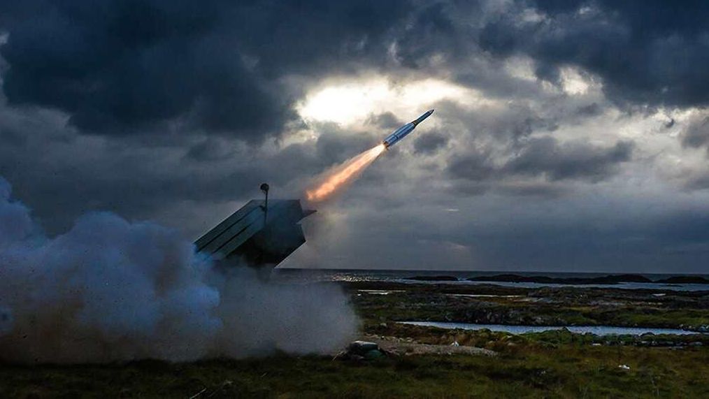 Передвижной норвежский зенитный ракетный комплекс NASAMS Передвижной норвежский зенитный ракетный комплекс NASAMS - РИА Новости, 1920, 13.12.2024