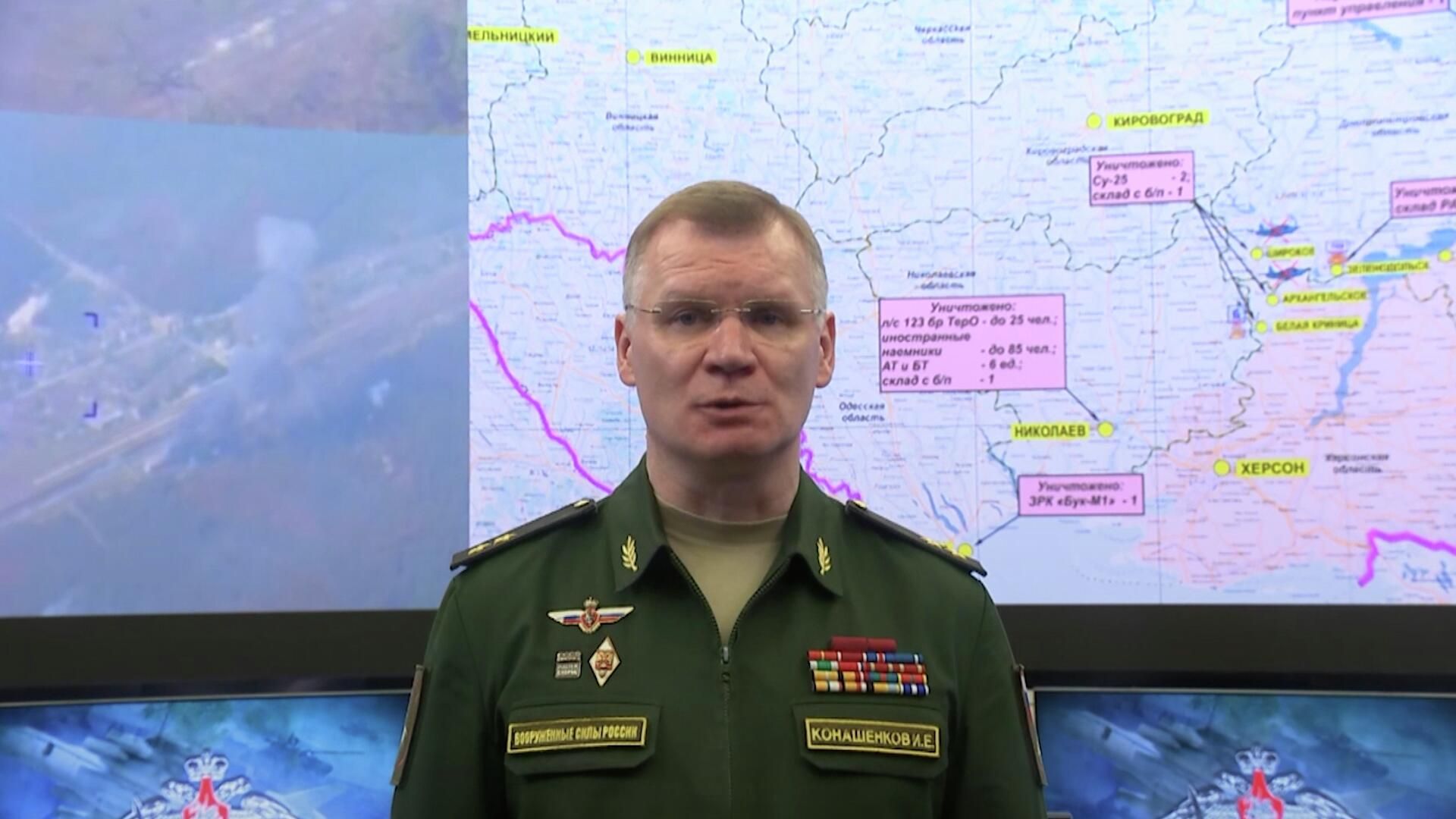 Жизни бойцов – самая главная задача: Россия провела обмен военнопленными с Украиной Жизни бойцов – самая главная задача: Россия провела обмен военнопленными с Украиной - РИА Новости, 1920, 30.06.2022