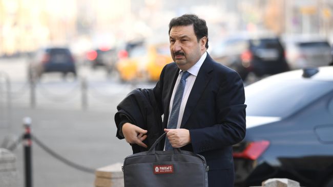 Владимир Мау