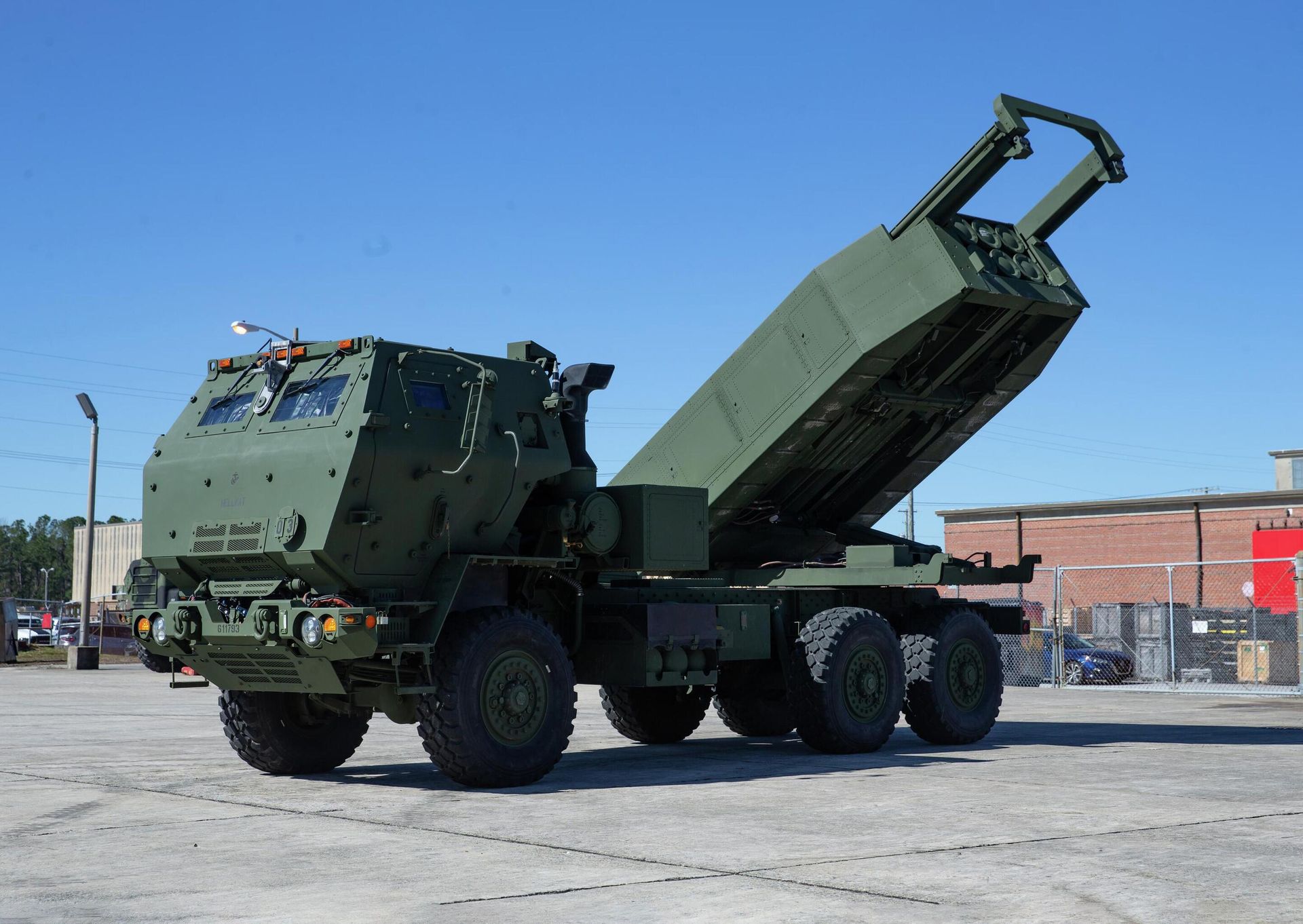 Американская высокомобильная ракетно-артиллерийская система оперативно-тактического назначения HIMARS Американская высокомобильная ракетно-артиллерийская система оперативно-тактического назначения HIMARS - РИА Новости, 1920, 20.07.2022