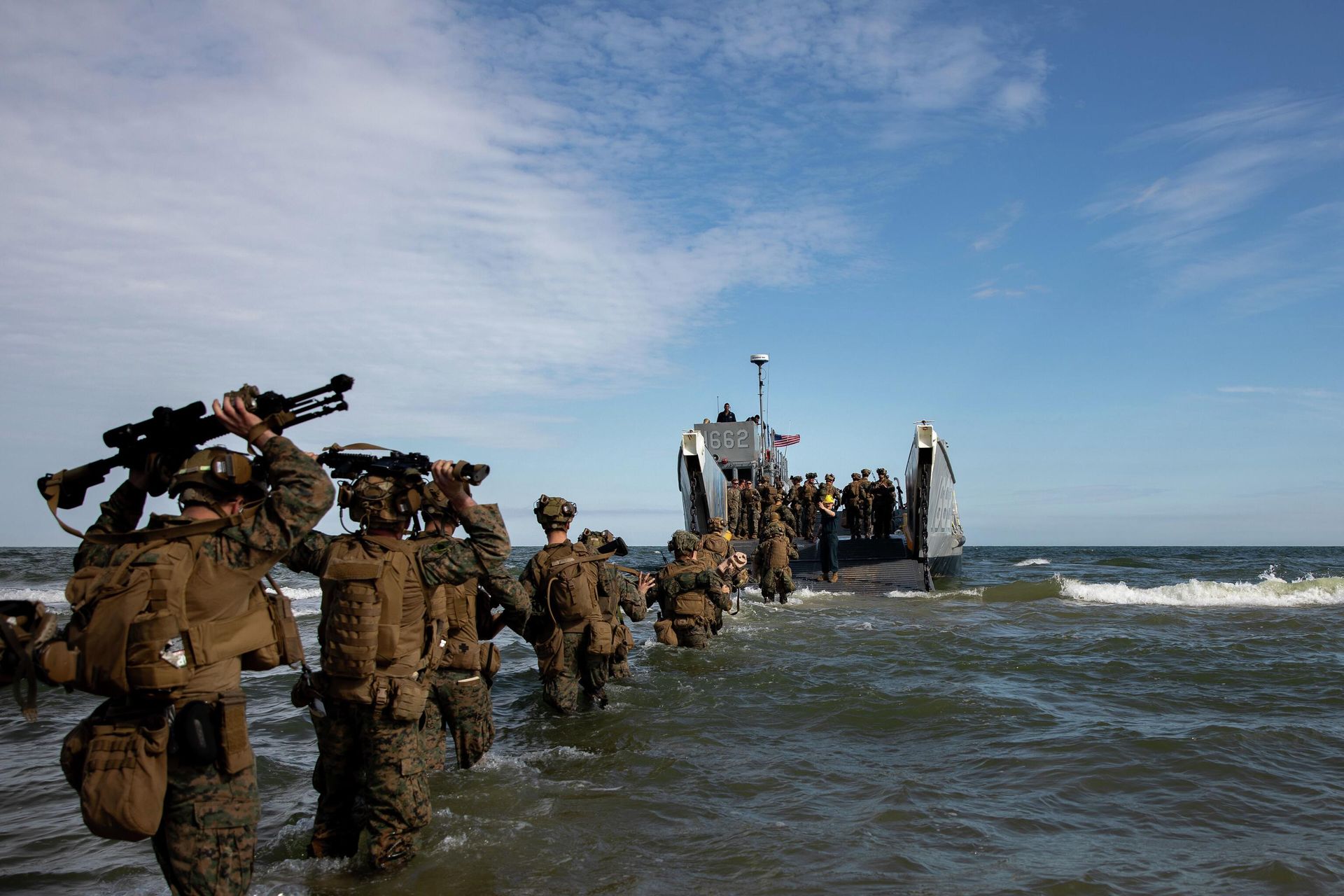 Морские пехотинцы США во время совместных учений НАТО BALTOPS 22 в Устке, Польша Морские пехотинцы США во время совместных учений НАТО BALTOPS 22 в Устке, Польша - РИА Новости, 1920, 06.10.2022