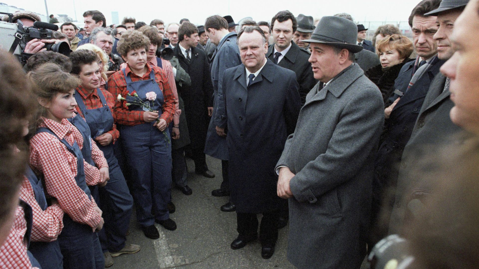 Поездка Генерального секретаря ЦК КПСС М. С. Горбачева в Куйбышевскую область Поездка Генерального секретаря ЦК КПСС М. С. Горбачева в Куйбышевскую область - РИА Новости, 1920, 31.08.2022