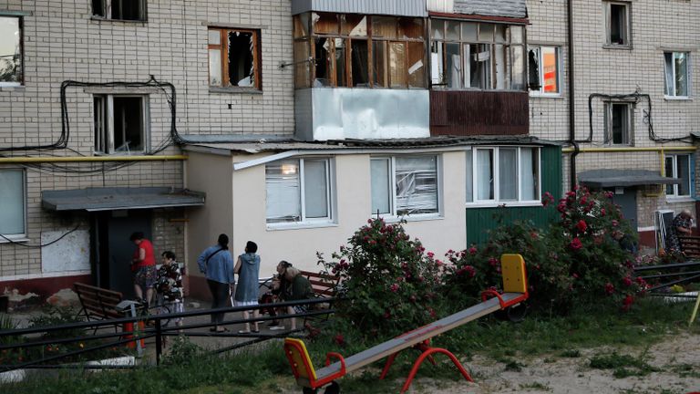 Поврежденные балконы жилого дома в Белгороде Поврежденные балконы жилого дома в Белгороде