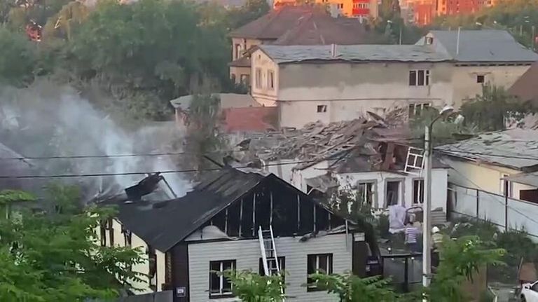 Разрушенные дома в Белгороде Разрушенные дома в Белгороде