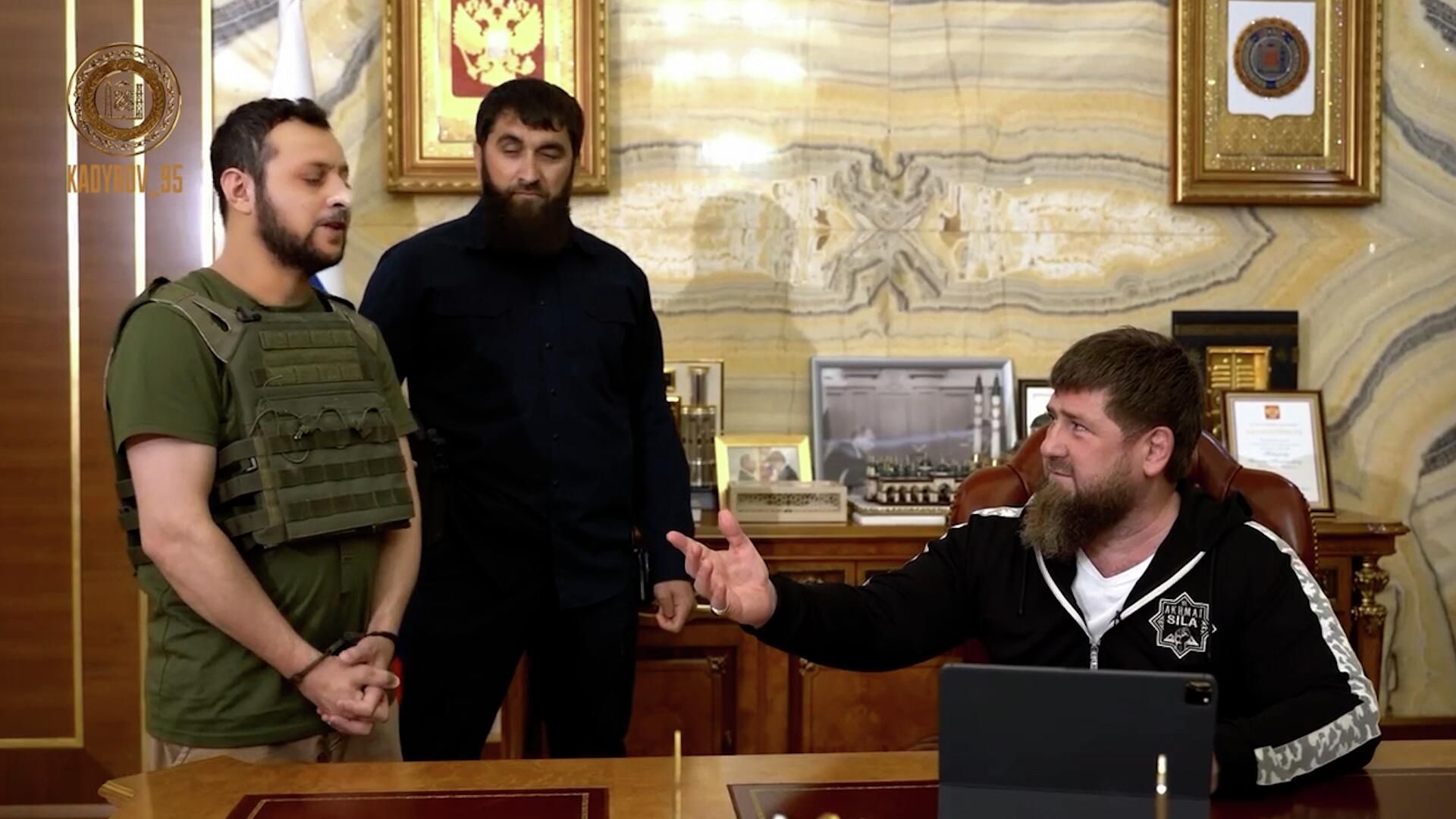 Вторая часть пародийного видео Рамзана Кадырова на Зеленского Вторая часть пародийного видео Рамзана Кадырова на Зеленского - РИА Новости, 1920, 07.07.2022