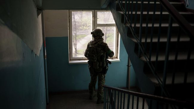 Сотрудник Службы безопасности Украины Сотрудник Службы безопасности Украины