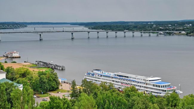 Автомобильный мост через Волгу в Костроме Автомобильный мост через Волгу в Костроме