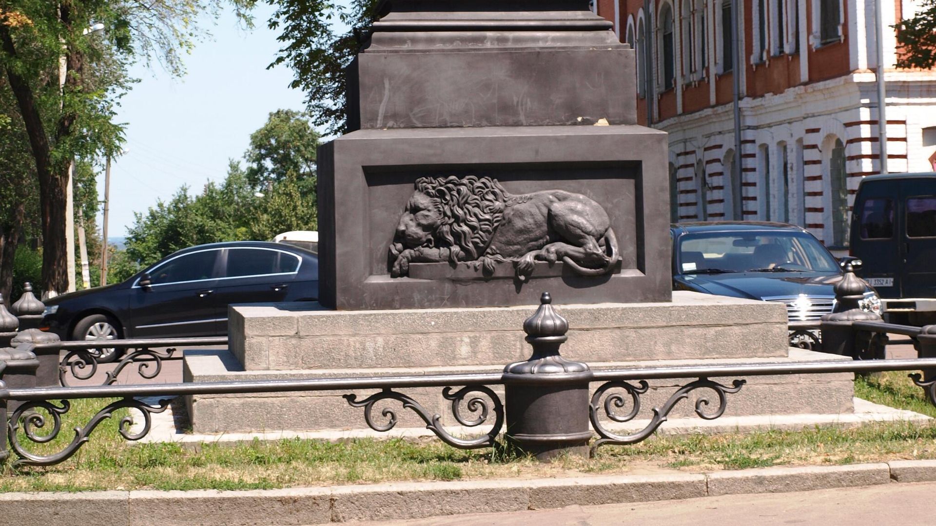 Памятник на месте отдыха Петра Первого после Полтавской битвы - РИА Новости, 1920, 17.10.2022
