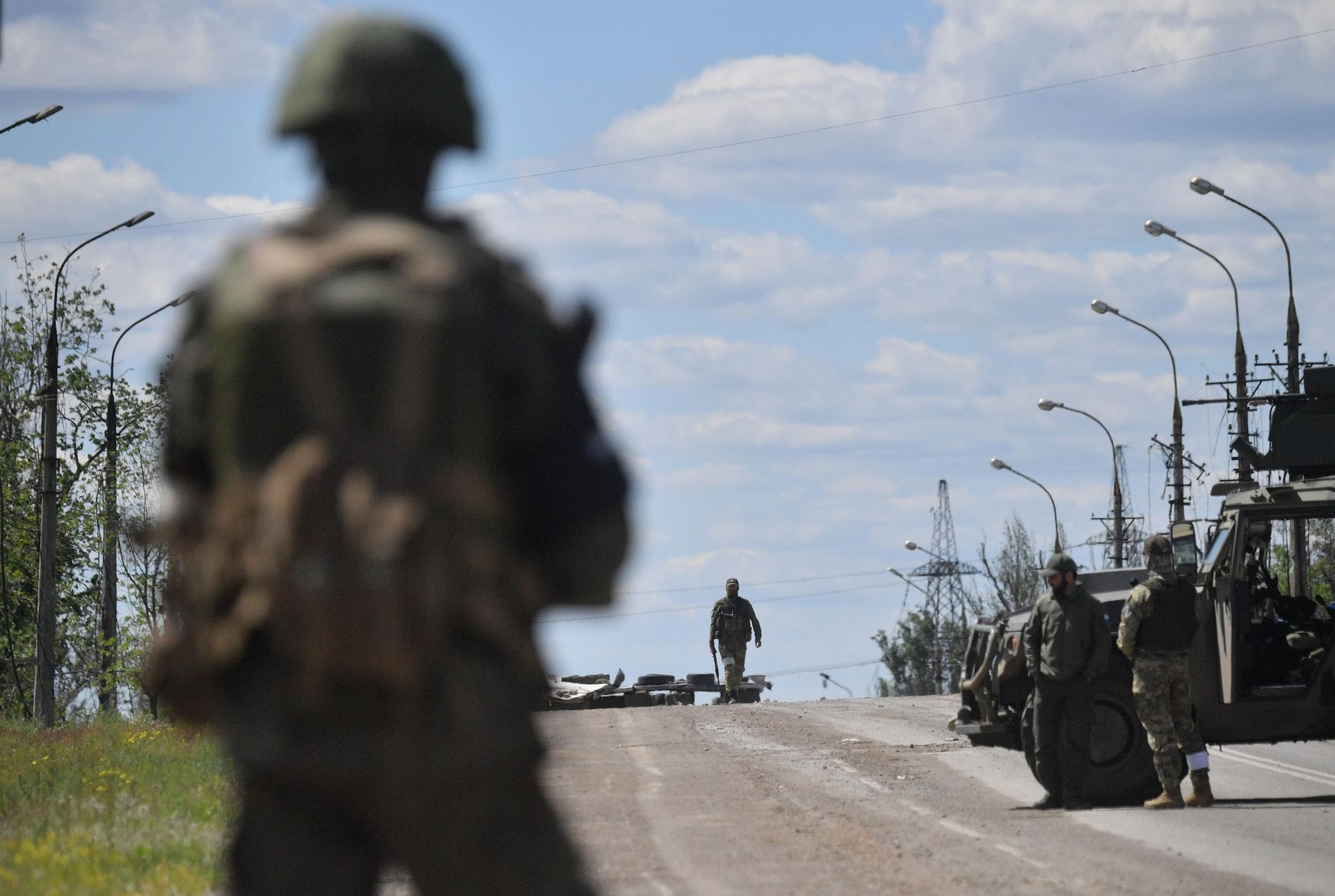 Военнослужащие ДНР на блокпосту Военнослужащие ДНР на блокпосту - РИА Новости, 1920, 18.07.2022