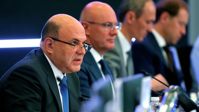 Премьер-министр РФ М. Мишустин провел стратегическую сессию по направлению Строительство и ЖКХ 