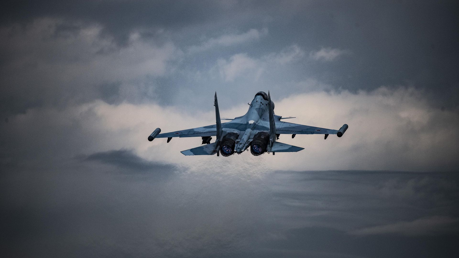 Многоцелевой истребитель Су-35 ВКС России, задействованный в специальной военной операции Многоцелевой истребитель Су-35 ВКС России, задействованный в специальной военной операции - РИА Новости, 1920, 24.02.2025