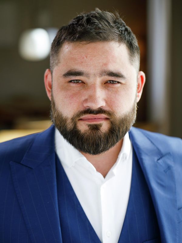 Ресторатор Ренат Маликов Ресторатор Ренат Маликов