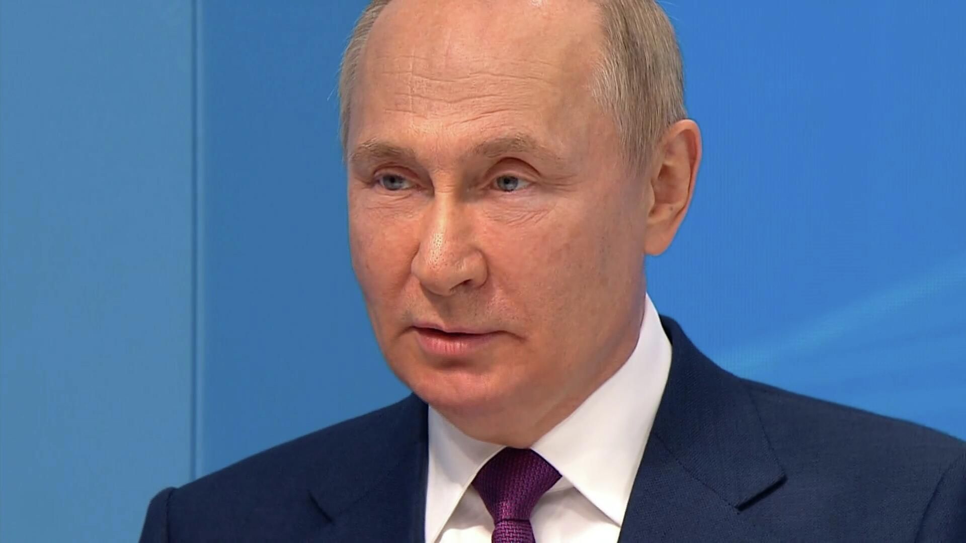 Путин: Складывается впечатление, что Запад просто не может предложить миру свою модель будущего Путин: Складывается впечатление, что Запад просто не может предложить миру свою модель будущего - РИА Новости, 1920, 20.07.2022