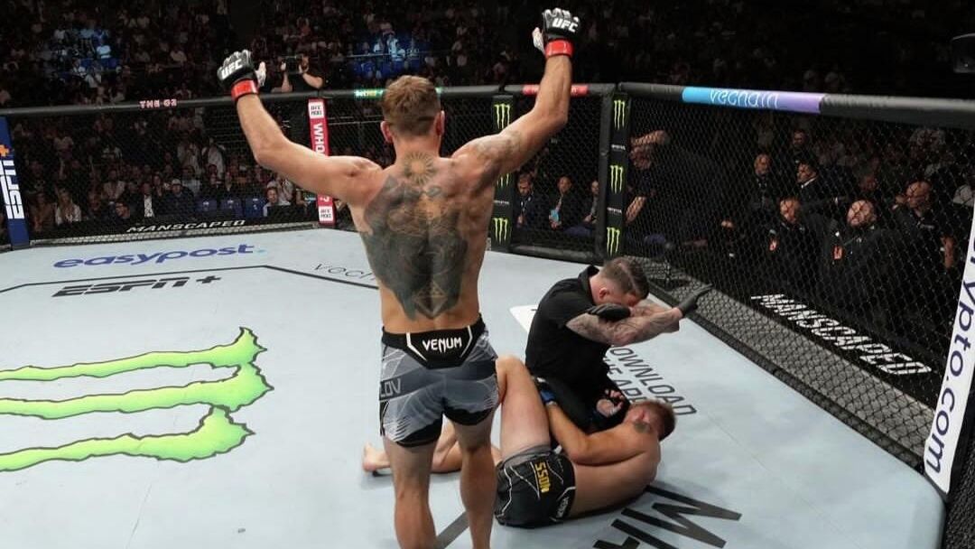 Никита Крылов после победы на UFC London Никита Крылов после победы на UFC London - РИА Новости, 1920, 24.07.2022