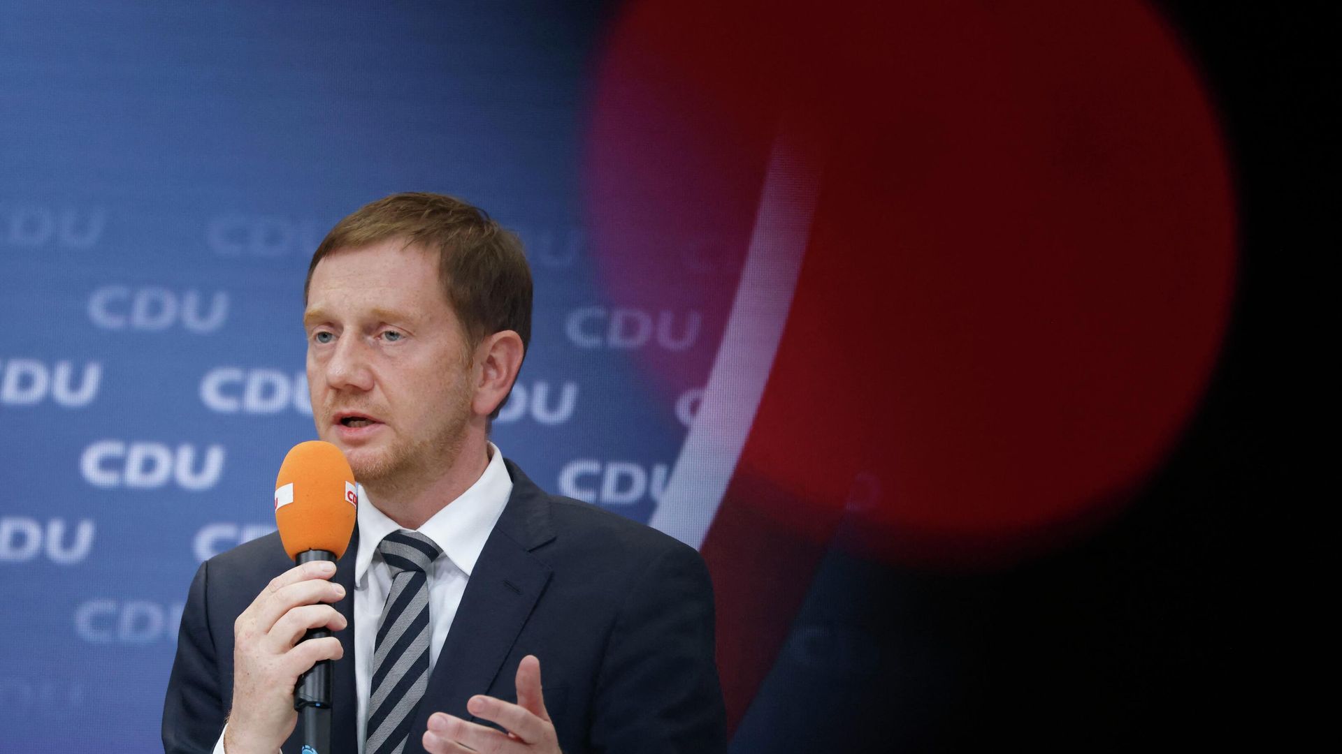 Премьер-министр Саксонии Михаэль Кречмер Премьер-министр Саксонии Михаэль Кречмер - РИА Новости, 1920, 31.07.2022