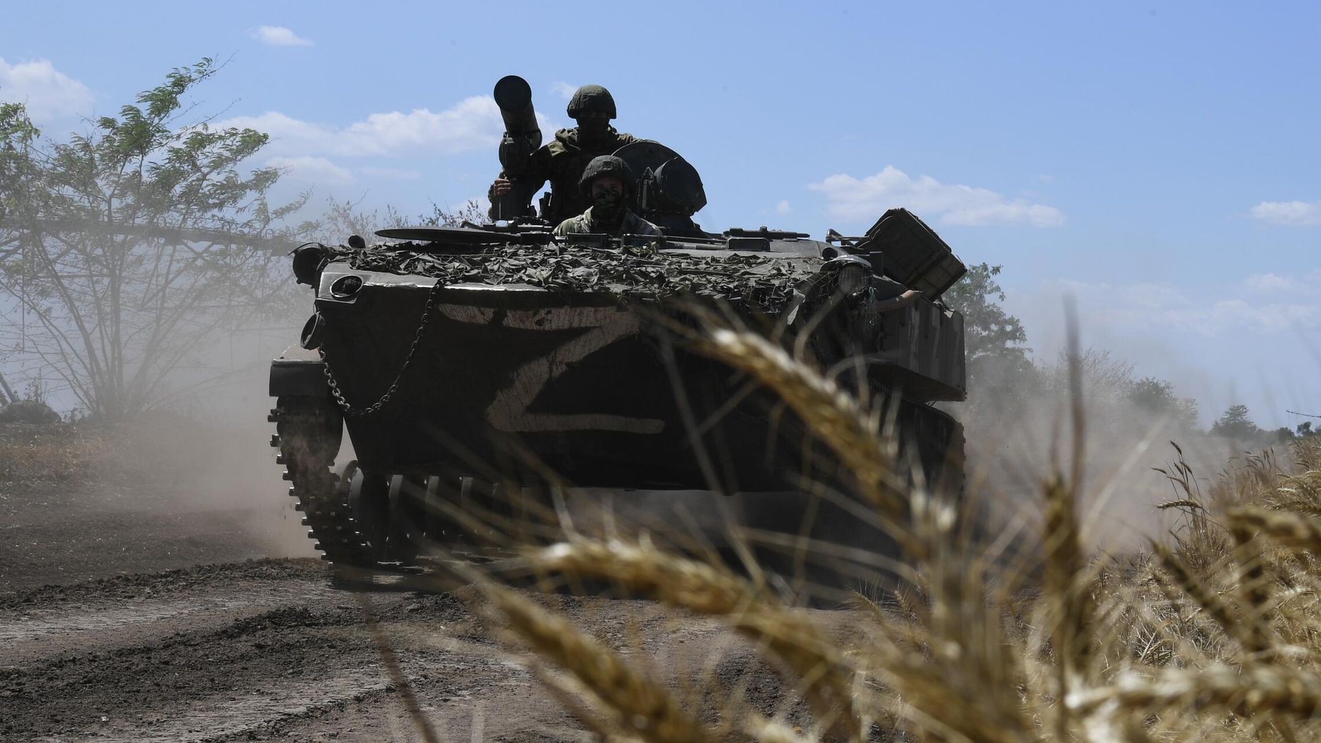 Военнослужащие десантной противотанковой батареи ВДВ на южном направлении специальной военной операции на Украине Военнослужащие десантной противотанковой батареи ВДВ на южном направлении специальной военной операции на Украине - РИА Новости, 1920, 13.09.2022