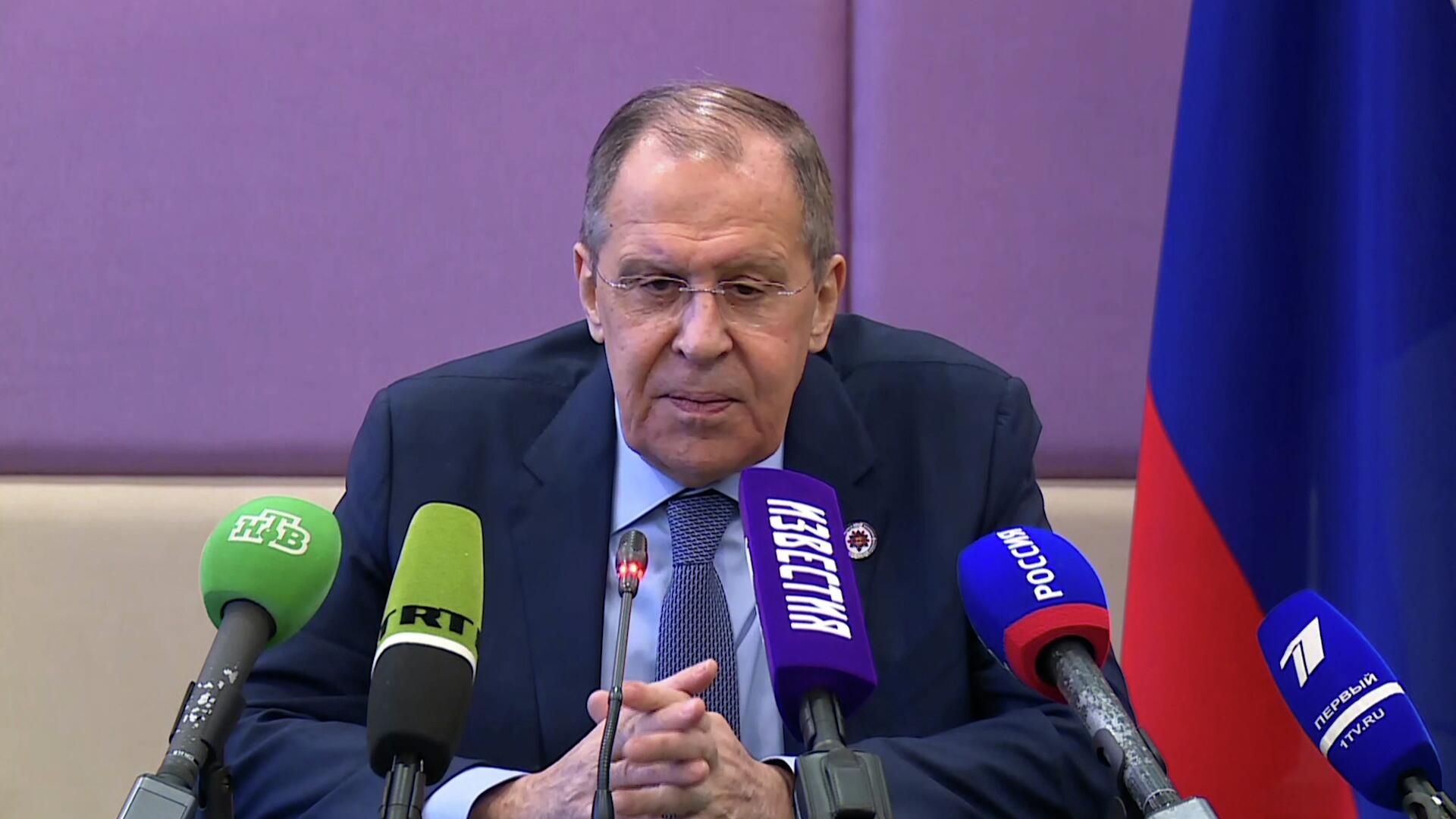Лавров: Россия готова обсуждать с США обмен заключенными Лавров: Россия готова обсуждать с США обмен заключенными - РИА Новости, 1920, 05.08.2022