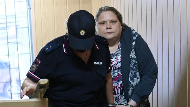 Журналистка Александра Баязитова