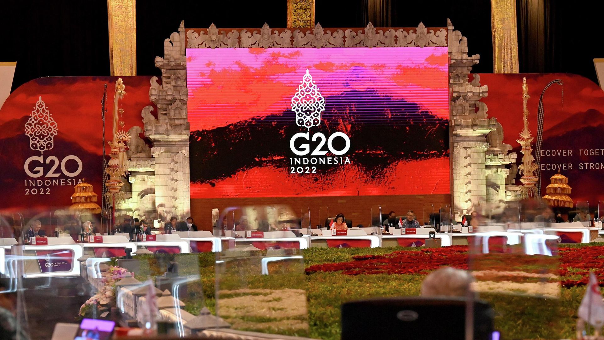 Логотип G20 в Индонезии Логотип G20 в Индонезии - РИА Новости, 1920, 26.09.2022