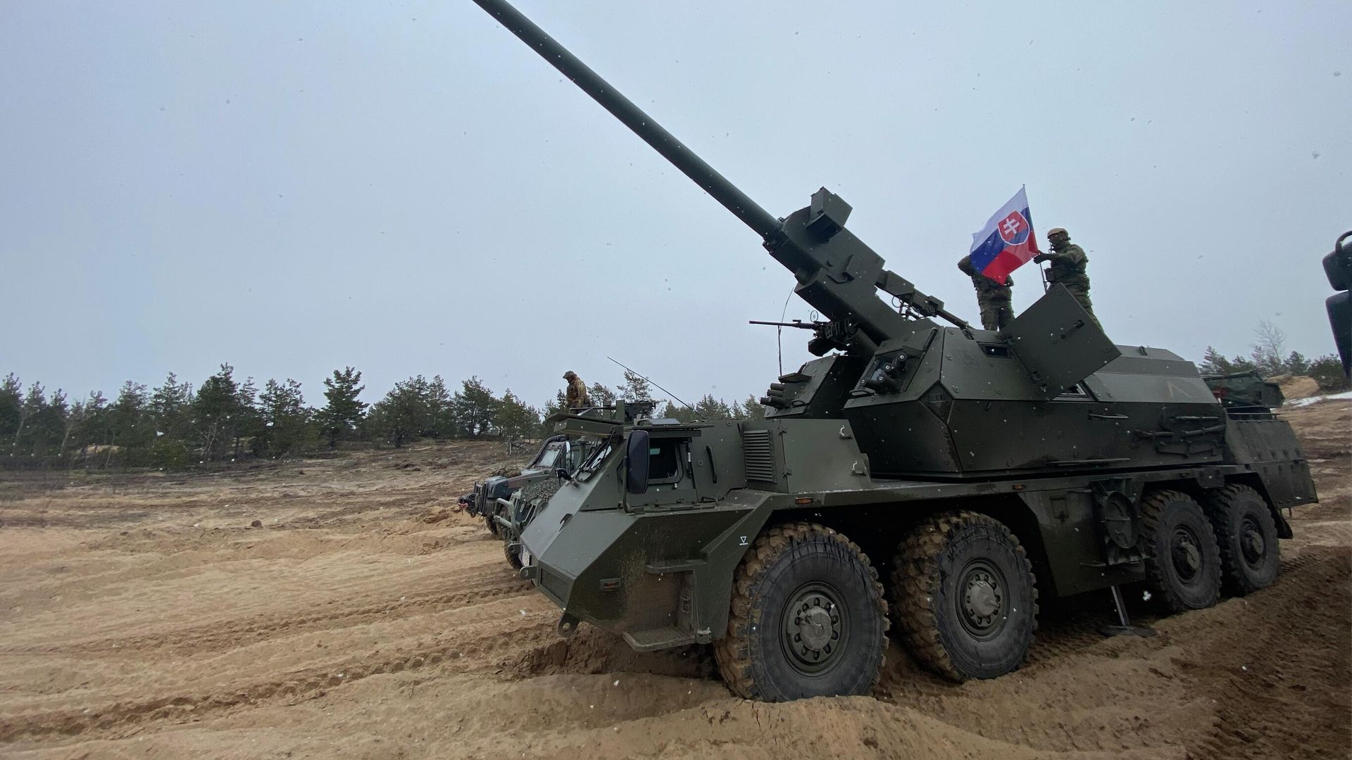 Самоходная артиллерийская установка Zuzana Самоходная артиллерийская установка Zuzana - РИА Новости, 1920, 02.10.2022