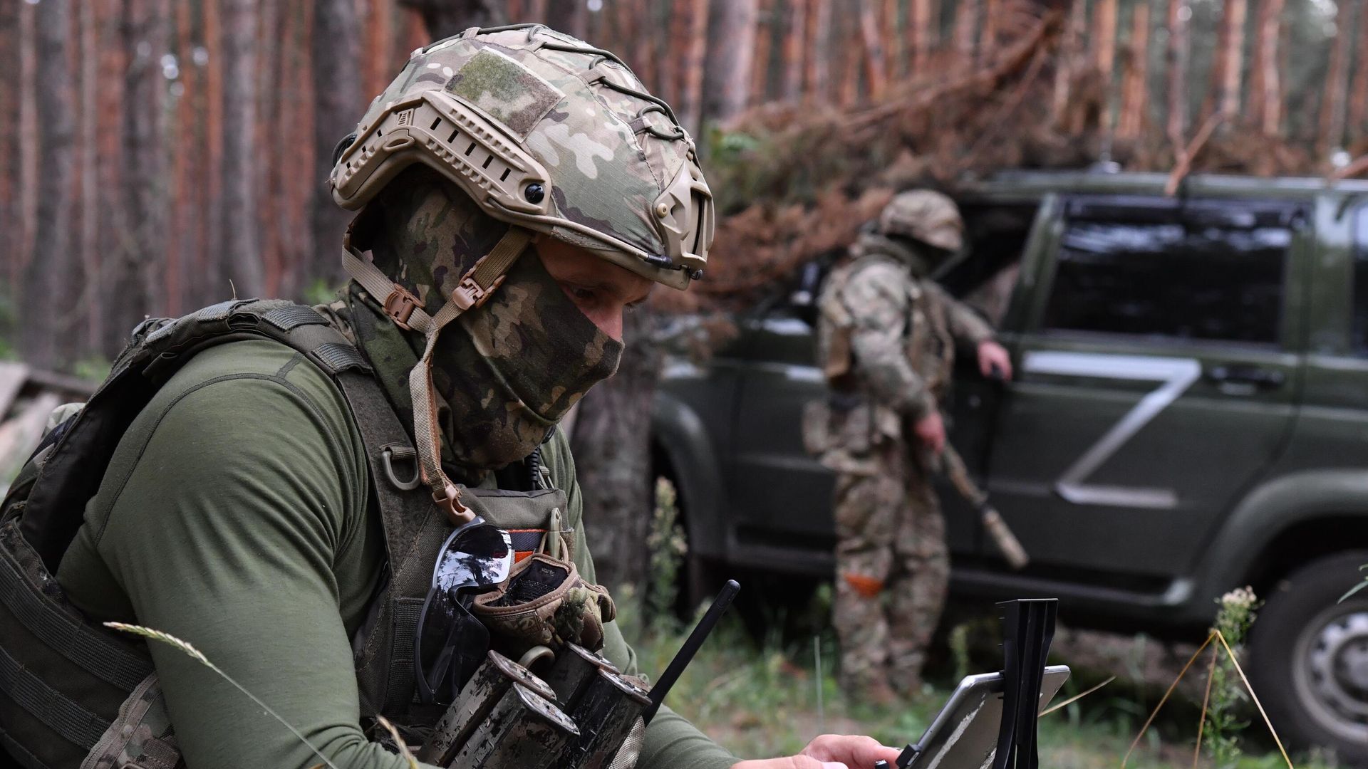 Военнослужащий ВС РФ в Харьковской области Военнослужащий ВС РФ в Харьковской области - РИА Новости, 1920, 24.10.2022