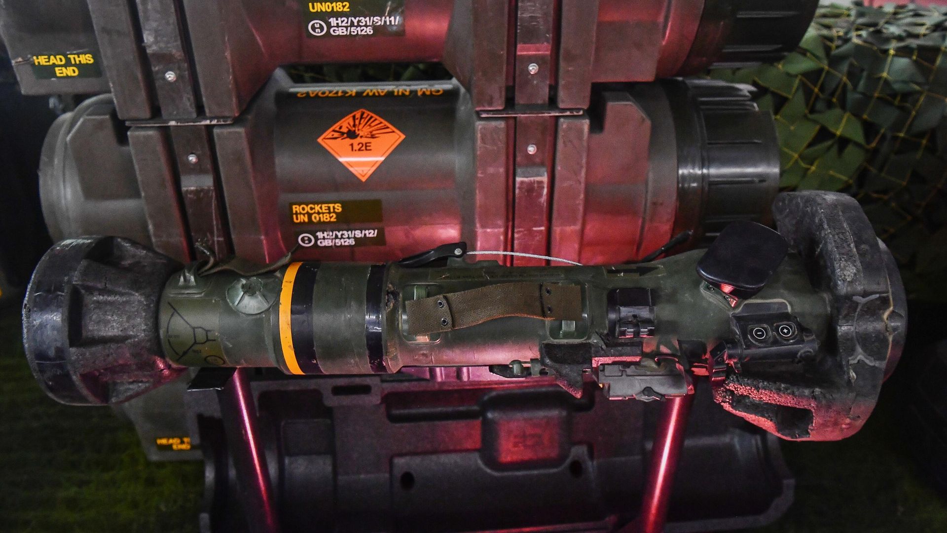 Американский противотанковый ракетный комплекс FGM-148 Javelin и ракеты UN 0182 Американский противотанковый ракетный комплекс FGM-148 Javelin и ракеты UN 0182 - РИА Новости, 1920, 17.02.2023