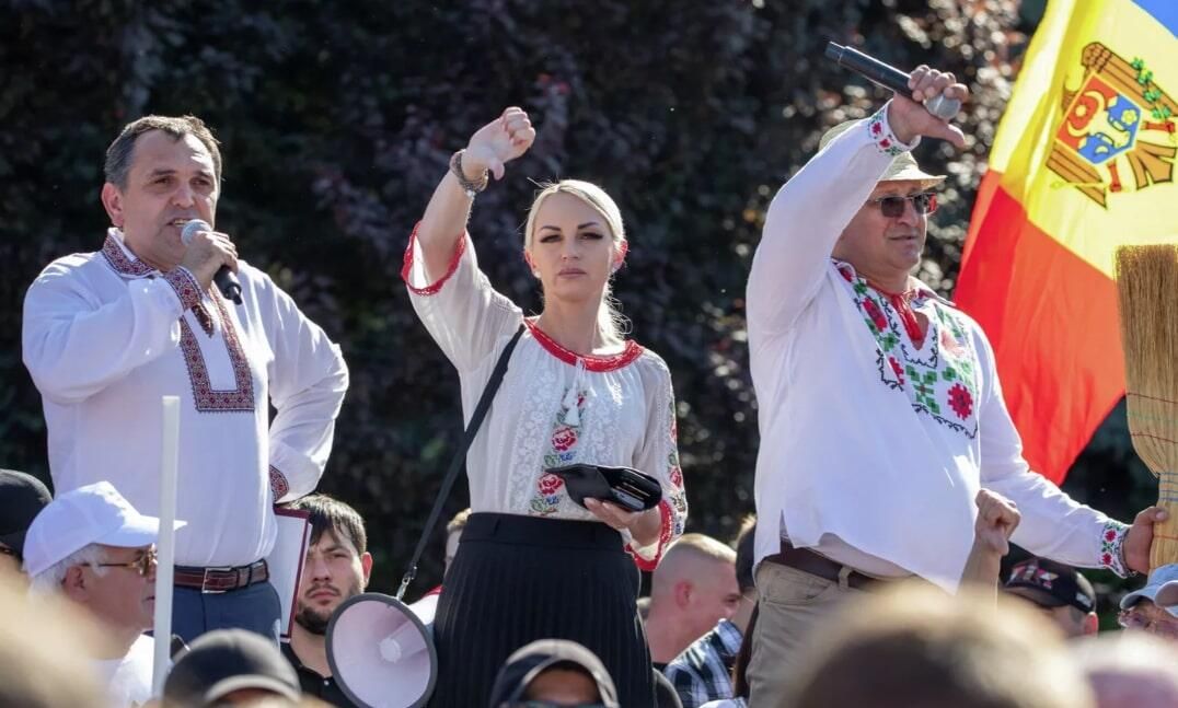 Марина Таубер во время митинга протеста Марина Таубер во время митинга протеста - РИА Новости, 1920, 25.10.2022