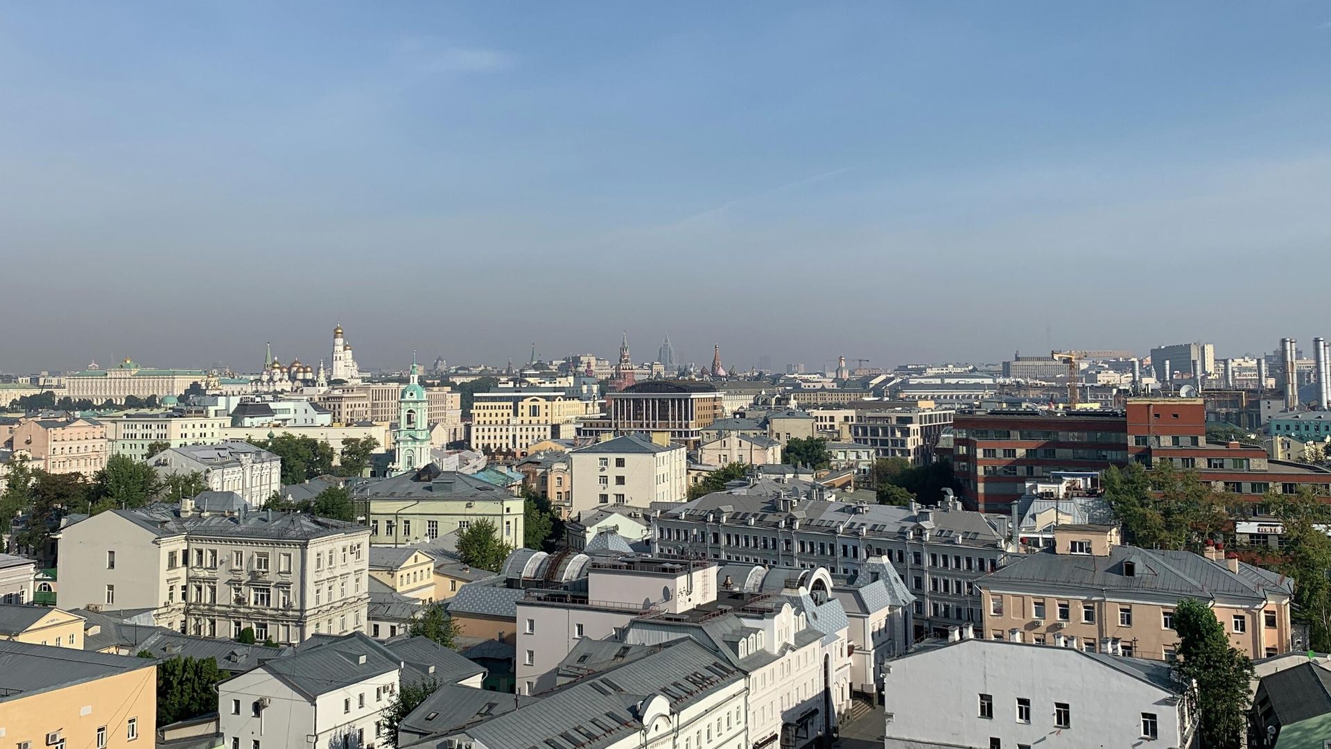 Легкая дымка в Москве 21 августа 2022 года Легкая дымка в Москве 21 августа 2022 года - РИА Новости, 1920, 21.08.2022