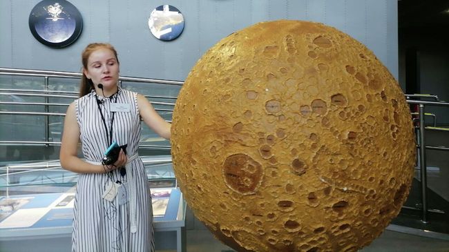 Экскурсия в музее истории космонавтики Экскурсия в музее истории космонавтики