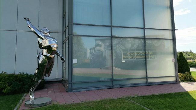 На территории отеля Амбассадор На территории отеля Амбассадор
