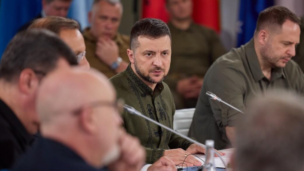 Президент Украины Владимир Зеленский на саммите Крымской платформы Президент Украины Владимир Зеленский на саммите Крымской платформы - РИА Новости, 1920, 24.08.2022