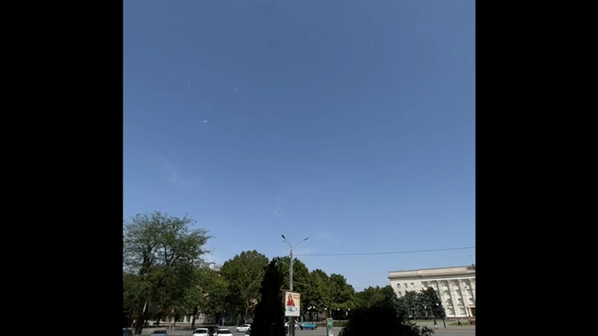 Работающие системы ПВО над Херсоном Работающие системы ПВО над Херсоном - РИА Новости, 1920, 26.08.2022