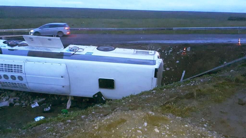 ДТП с участием рейсового автобуса на федеральной автодороге Р-255 Сибирь в Иркутской области ДТП с участием рейсового автобуса на федеральной автодороге Р-255 Сибирь в Иркутской области - РИА Новости, 1920, 28.08.2022