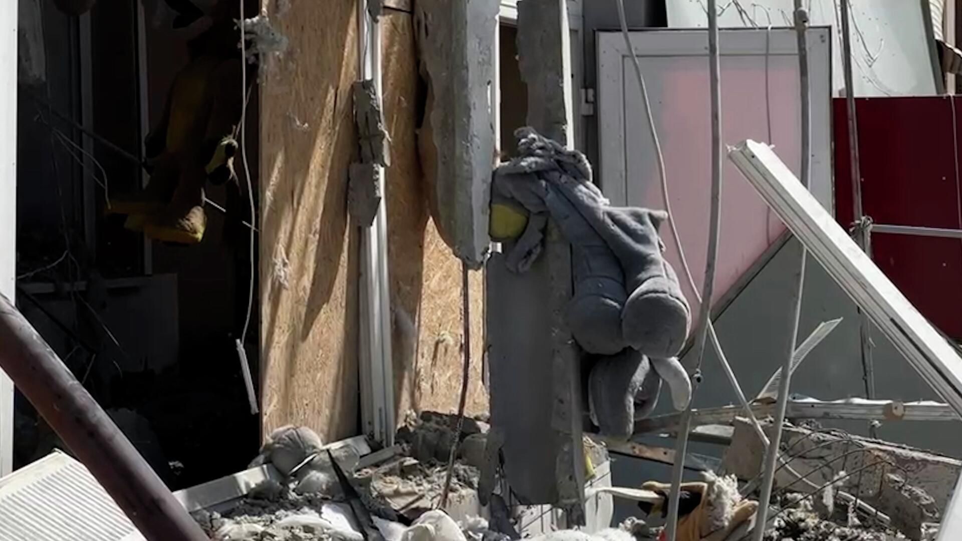 Рынок в Новой Каховке после обстрела ВСУ Рынок в Новой Каховке после обстрела ВСУ - РИА Новости, 1920, 29.08.2022