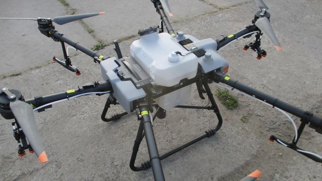 Трофейный дрон DJI Agras Трофейный дрон DJI Agras - РИА Новости, 1920, 14.10.2022